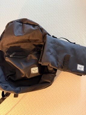 Herschel Supply Company Black Diaper Backpack with Matching changing mat